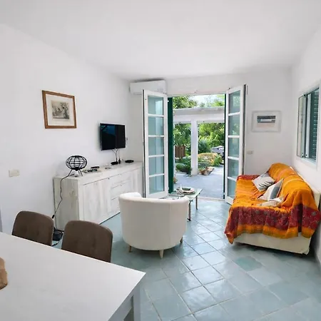 Luisa Elba - Relax Tra Mare E Montagna Patresi